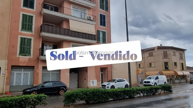 Commercial property in Llucmajor — photo 1