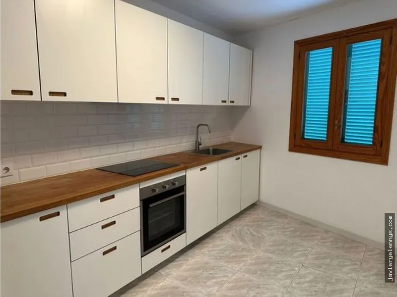 Rental of Penthouse on Palma Street — photo 1