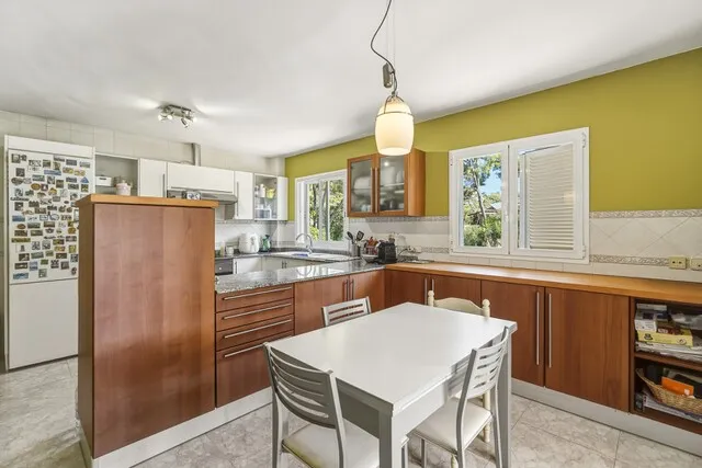 Large detached house with garden for sale in Portals Nous, southwest Mallorca — photo 6