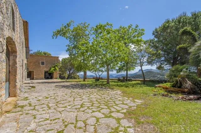 Villa for sale in Escorca, Mallorca — photo 10