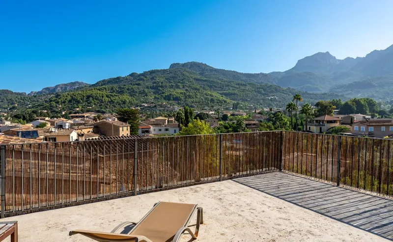Impressive manor house with pool in Sóller — photo 5