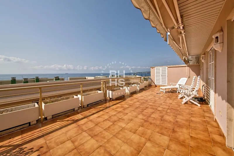 Apartment to rent in Puerto Portals — photo 2