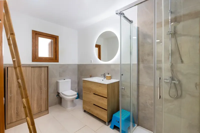Si buscas una vivienda amplia, luminosa y cerca del mar, esta propiedad en El Arenal puede ser una excelente oportunidad. — photo 9