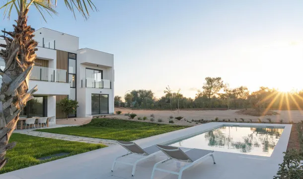 Villa with a Large Garden and Views of the Bay of Palma in Son Gual — photo 9