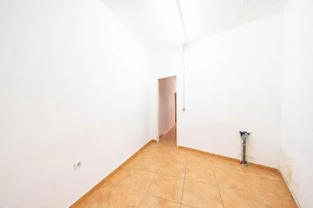 Business Premise - Palma de Mallorca (Nou Llevant), Built Surface 70m² — photo 6