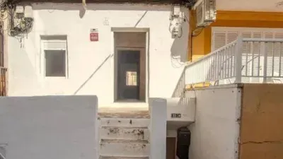 Casa adosada en Carrer del Pare Rafael Serra — photo 3