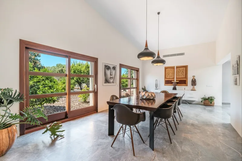 Modern country house with private equestrian facilities near Palma — photo 7