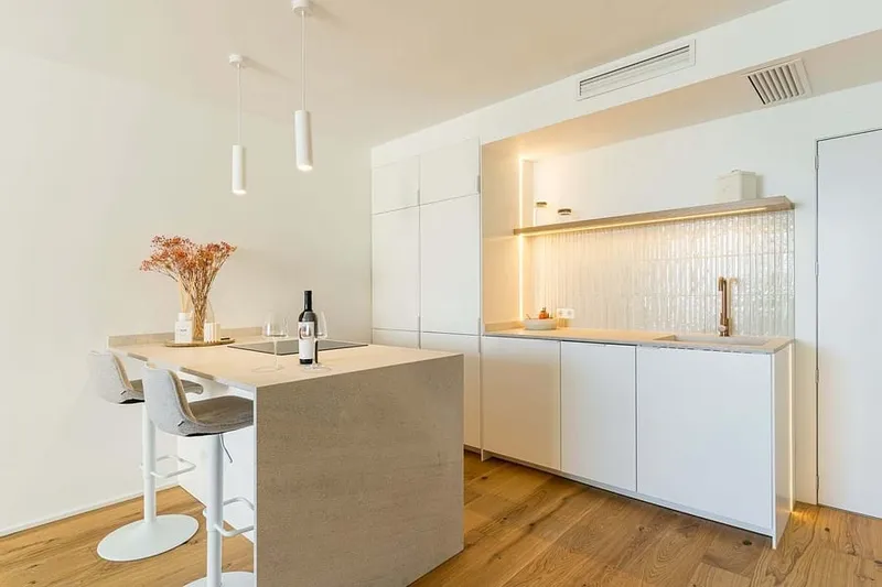 Beautifully renovated 1-bedroom apartment in Palma – Paseo Marítimo — photo 6