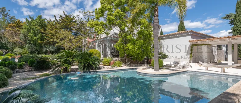 Villa in Son Font with large garden and sea views — photo 1
