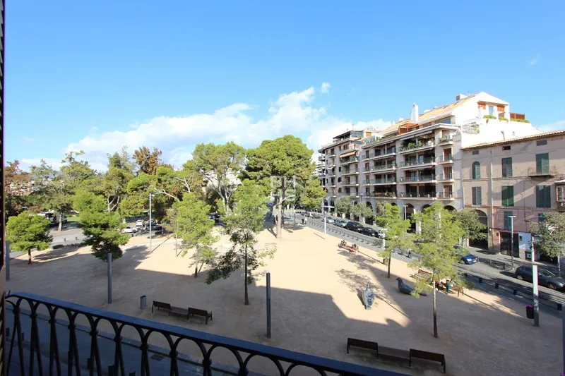 Apartment for sale in La Llotja — photo 1