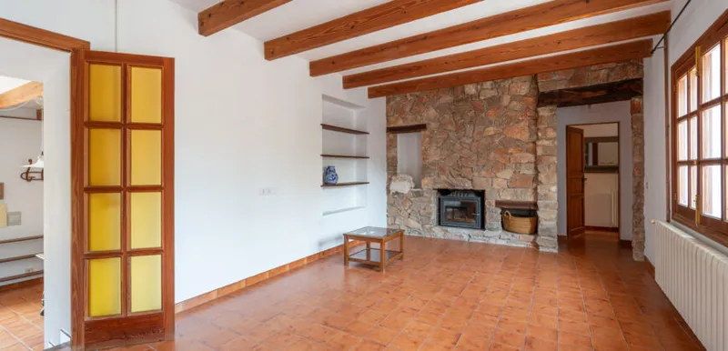 Country house for rent in s’Alqueria Blanca with garden and fireplace — photo 8