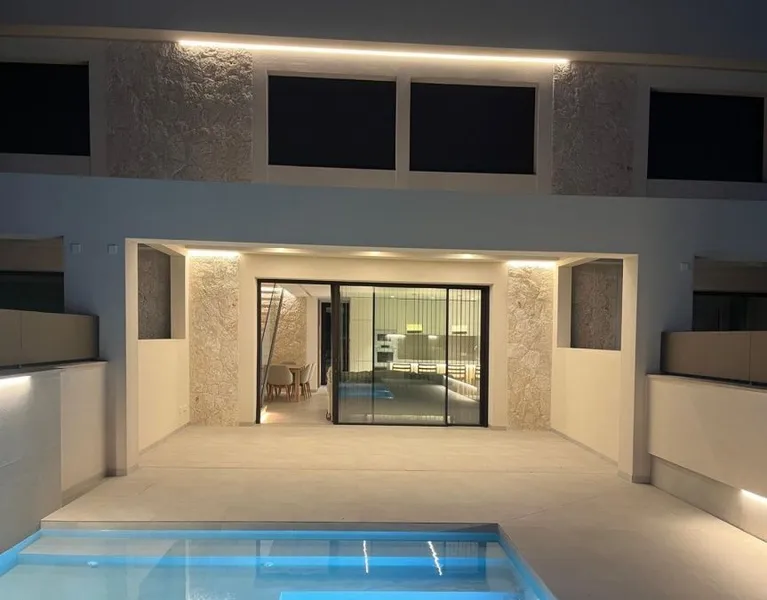 Modern and luxurious newly built semi-detached villa ready to move into in S'Estanyol — photo 1