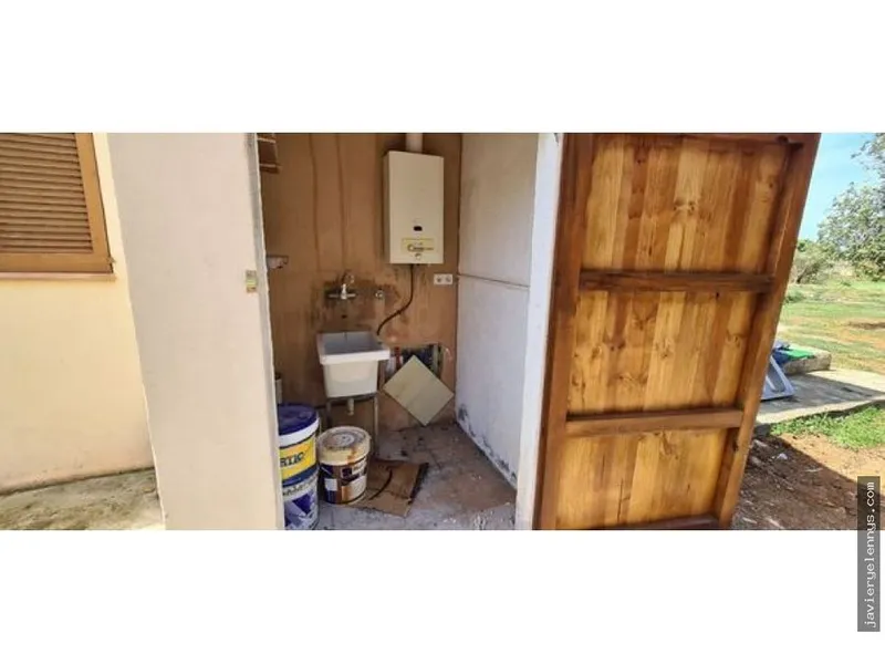 Rustic farmhouse rental in Diseminado Poligon 07, 1229 — photo 11