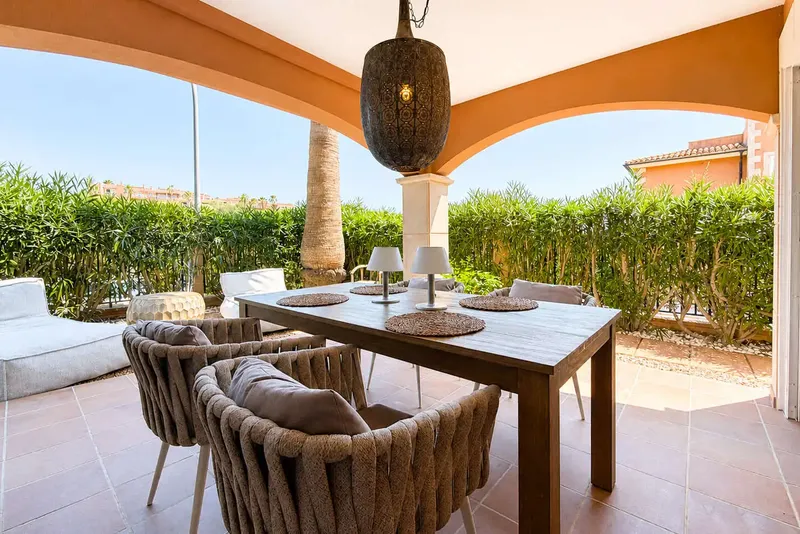 Ground floor flat in Cala Mendia, renovated with high-quality materials, combines modern comfort with the Mediterranean lifestyle — photo 11