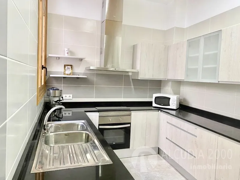 Town House — photo 11
