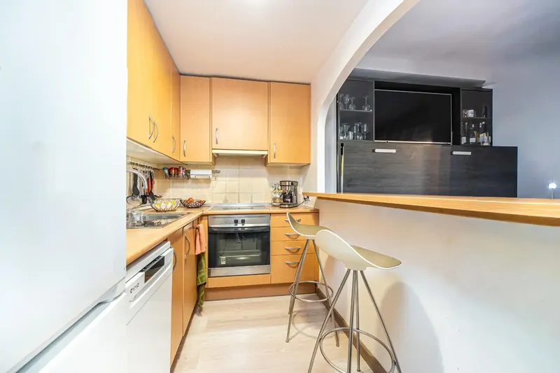 Exclusive penthouse with private terrace and parking space included in the price, located in the quiet and family-friendly community — photo 3