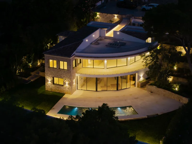 Villa in Santa Ponsa - Night view of the villa — photo 1