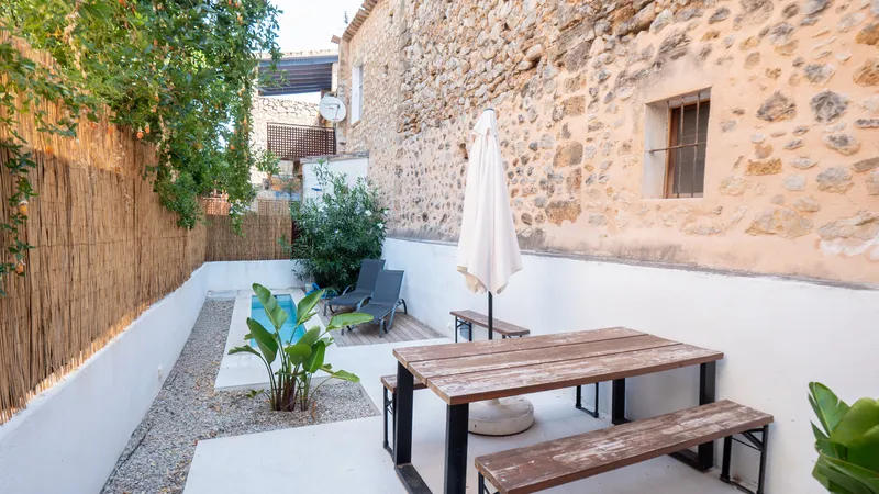 Charming village house with a small garden in the heart of Sóller — photo 2