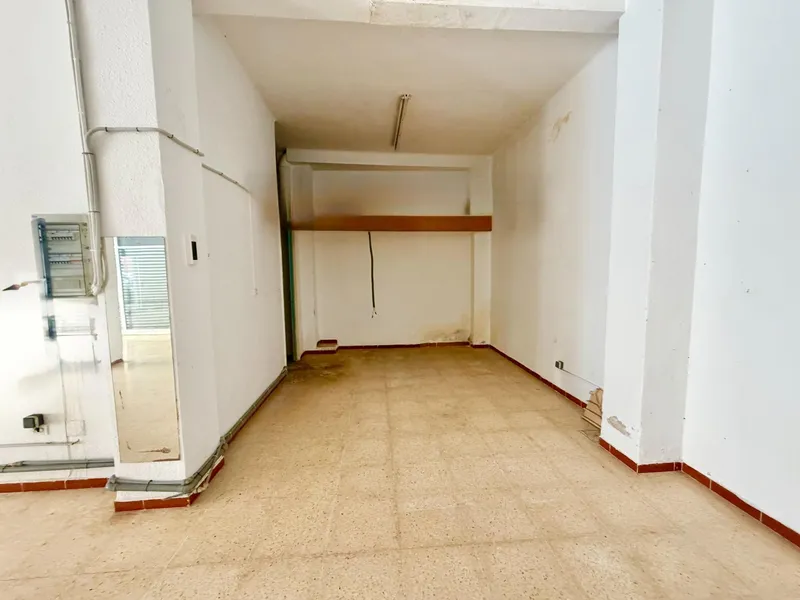 Commercial Premises for Sale – Corner with Great Visibility in Palma de Mallorca — photo 10