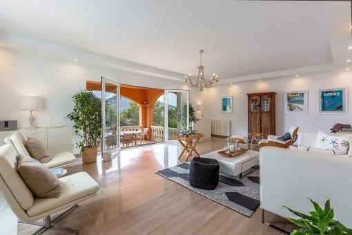 Camp de Mar, Exclusive villa with pool and panoramic sea views in a privileged location in Camp de Mar — photo 5