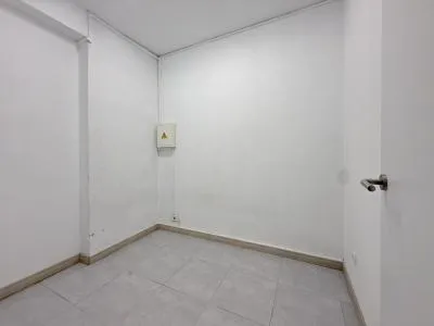 Business Premise - Llucmajor (SArenal), Built Surface 101m², 2 Bathrooms — photo 4