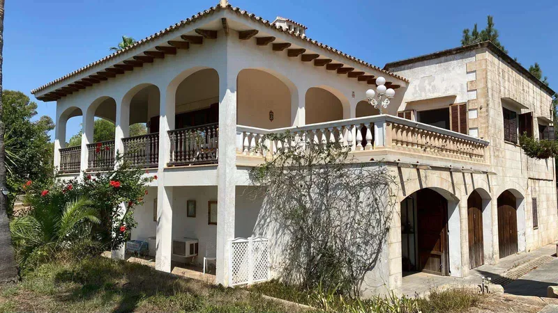 434m² Villa with pool, tennis court and sea views for sale — photo 3