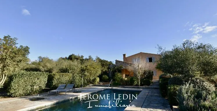 Beautiful country house surrounded by vineyard with pool and touristic licence — photo 3