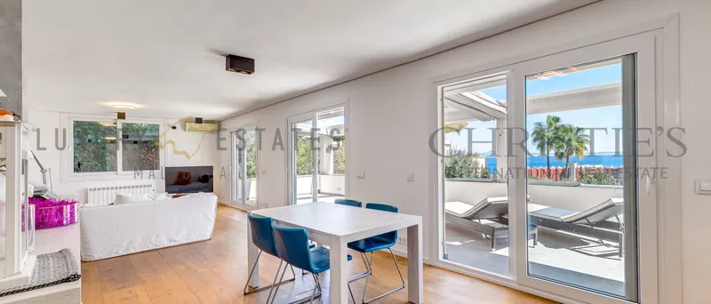 Large apartment in Cas Català with sea views — photo 5
