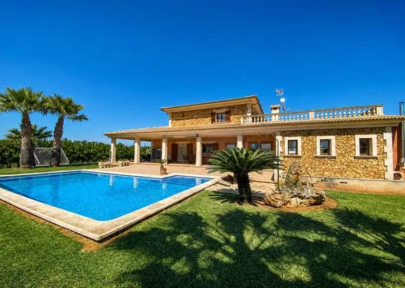 Detached house in Calle Sector 3, Santa Margalida, Santa Margalida — photo 1
