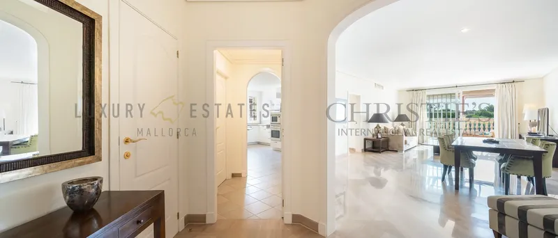 Elegant apartment in Mardavall apartment complex near Puerto Portals — photo 11