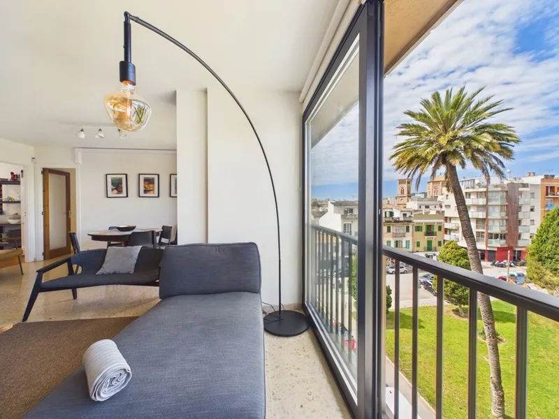 Beautifully Presented Three-Bedroom Apartment in the Heart of Santa Catalina - Temporary Contract Available from the 17th of November until End of May 2027 — photo 3