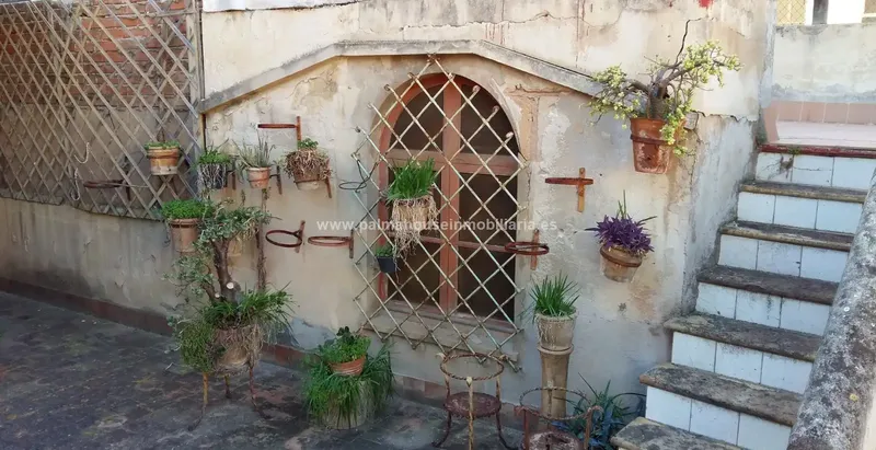 Manor Palace for Sale! Palma House Inmobiliaria Sells Spectacular Manor House in Plaza España - San Miguel Area — photo 9