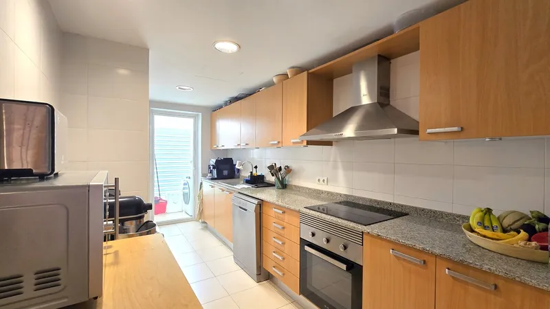 VE-JHRE067 – Beautiful Townhouse with 4 Double Bedrooms and Communal Pool — photo 10
