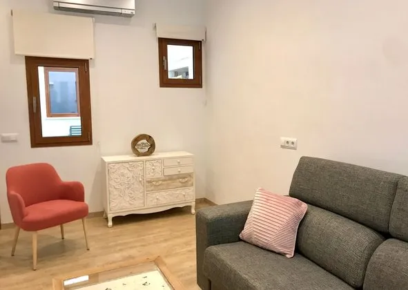 Flat / apartment in Calle Brondo, 3, Sant Nicolau, Palma de Mallorca — photo 1