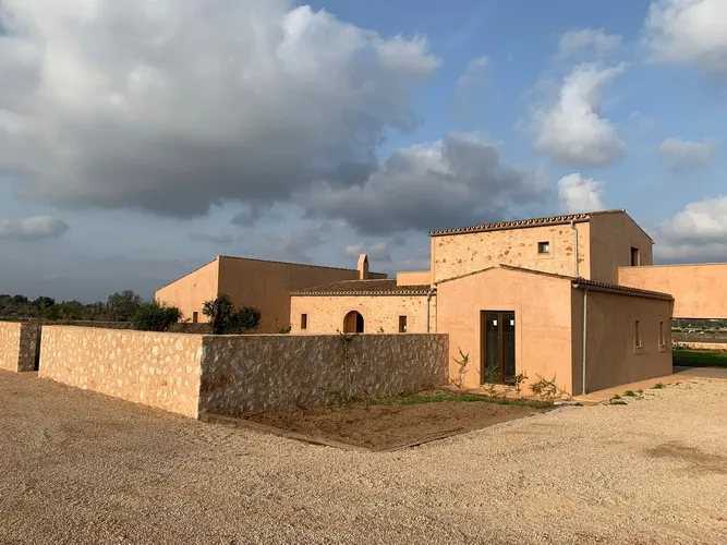 Ground-level new build finca with all extras and pool between Es Llombards – Santanyi — F 150 CM — photo 8