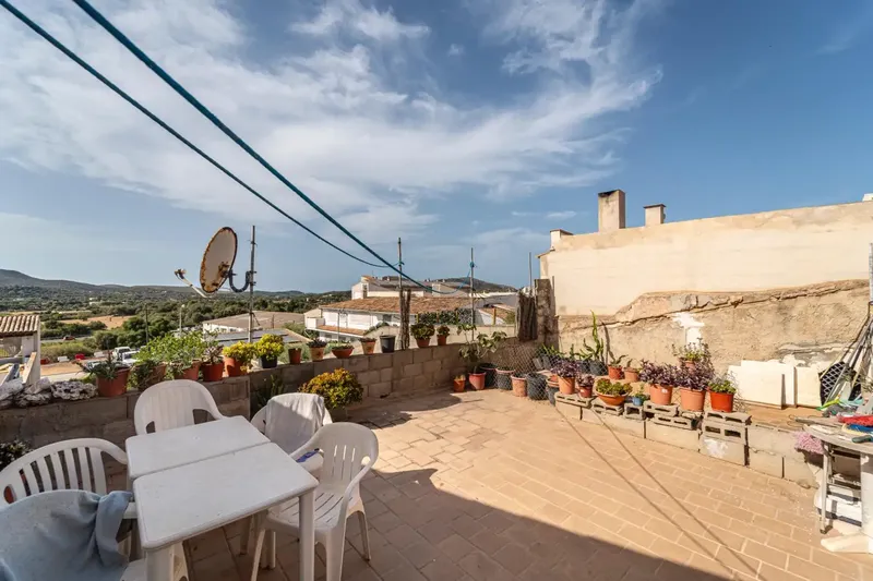 Discover this spectacular house in Capdepera, with 243 m² built on a 380 m² plot — photo 3