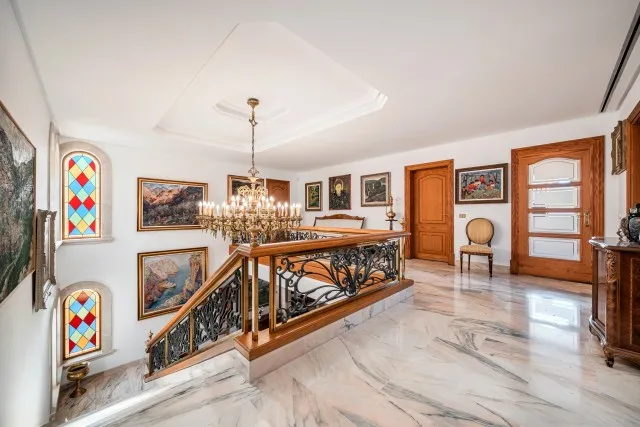Elegant town house with character for sale in Muro, Central Mallorca — photo 10