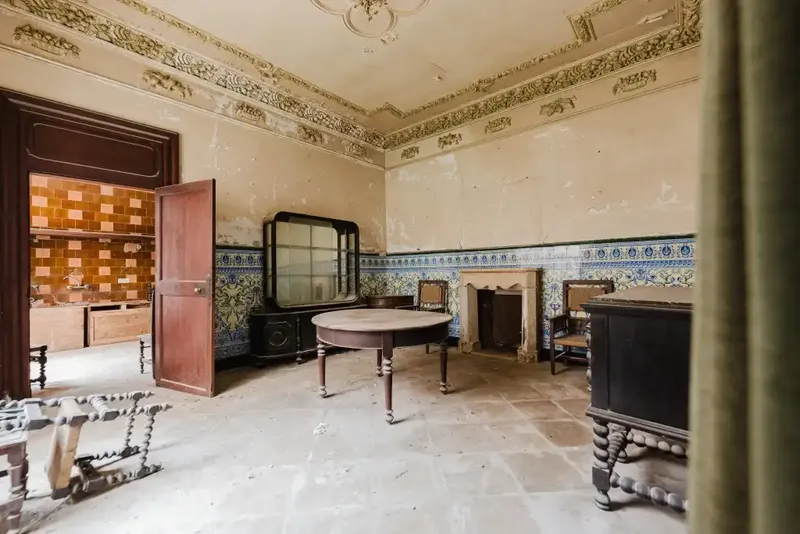 This beautiful early 20th century mansion with striking facade and spacious rooms is offered for sale in the heart of Manacor. — photo 5