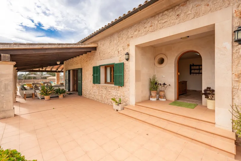 Single-storey finca near Santanyí with holiday rental licence — photo 5