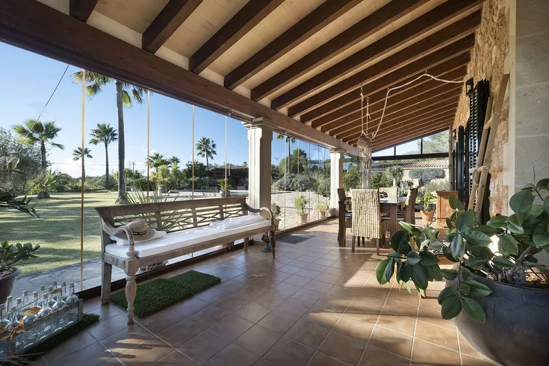 Mediterranean finca oasis with palm avenue, winter garden and pool — photo 7