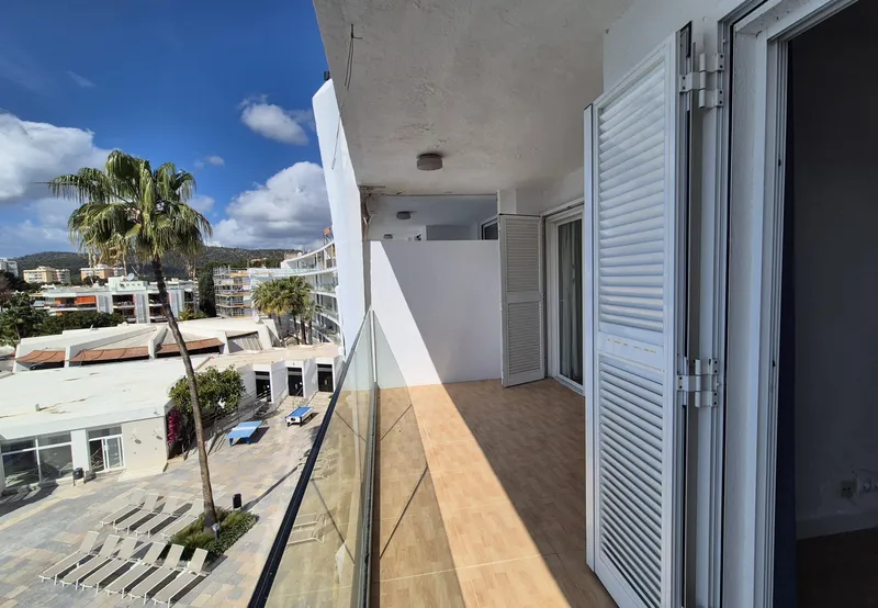 Apartment on the beach with rental potential 1 — photo 6