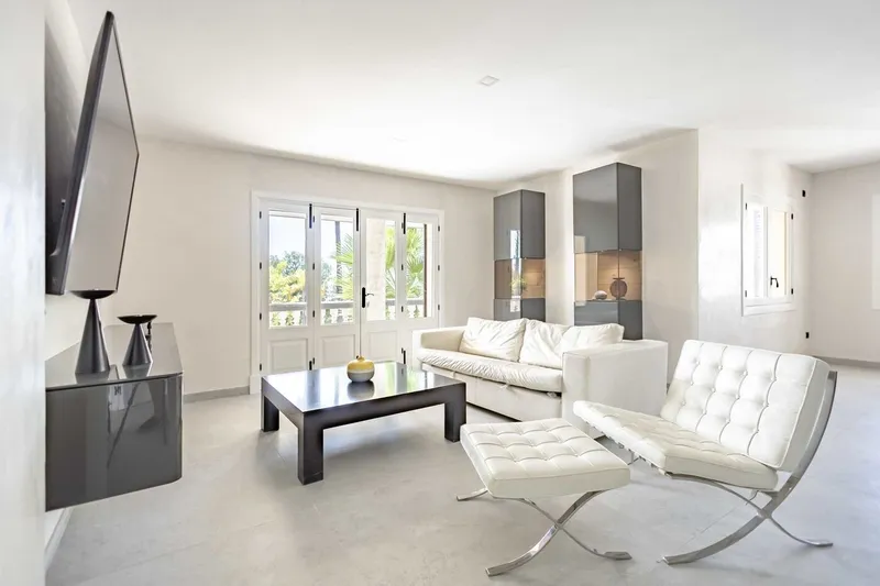 Modernized property in a central location in Inca — photo 9