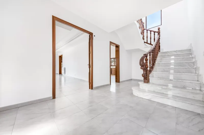 Chalet in Cala Millor with 7 bedrooms and a large plot — photo 12