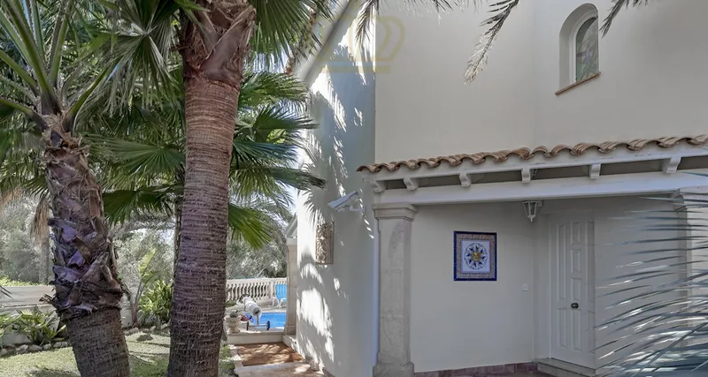 Villa on the first sea line with holiday rental license - Cala Pi — photo 12