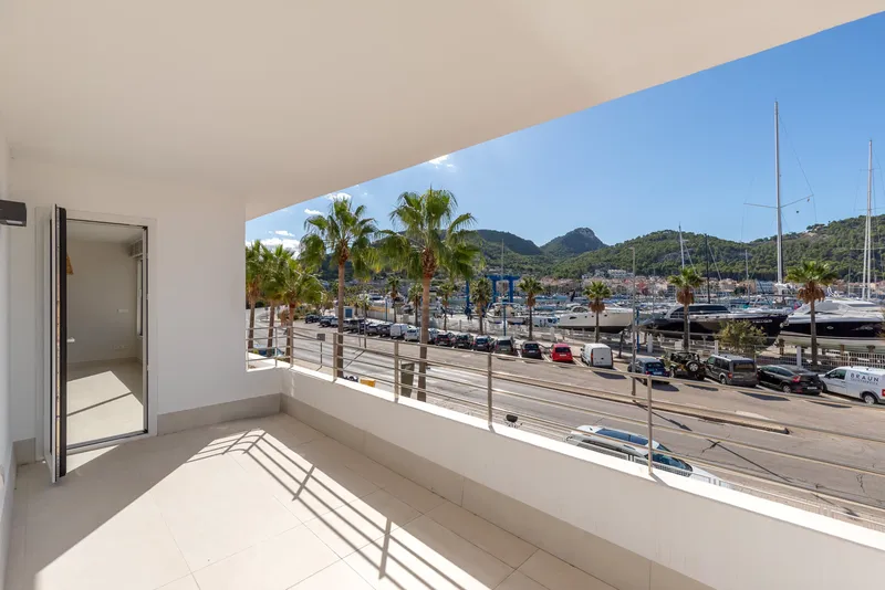 Apartment in Port Andratx - Private covered terrace — photo 2