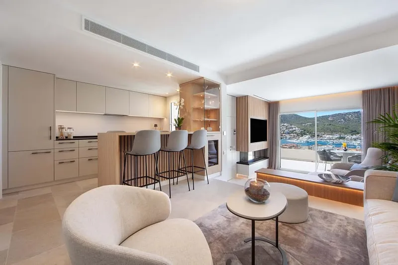Exclusive Designer Townhouse with Sea Views — photo 10