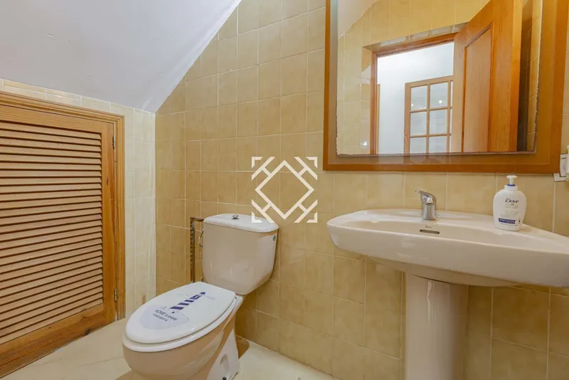 Exclusive townhouse in Llenaire with views to the bay and adjoining plot of more than 1,000 m² in Puerto de Pollensa, north of Mallorca. — photo 12