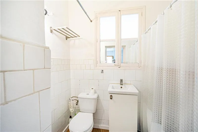 Apartment in Aragón–Pere Garau area — photo 5