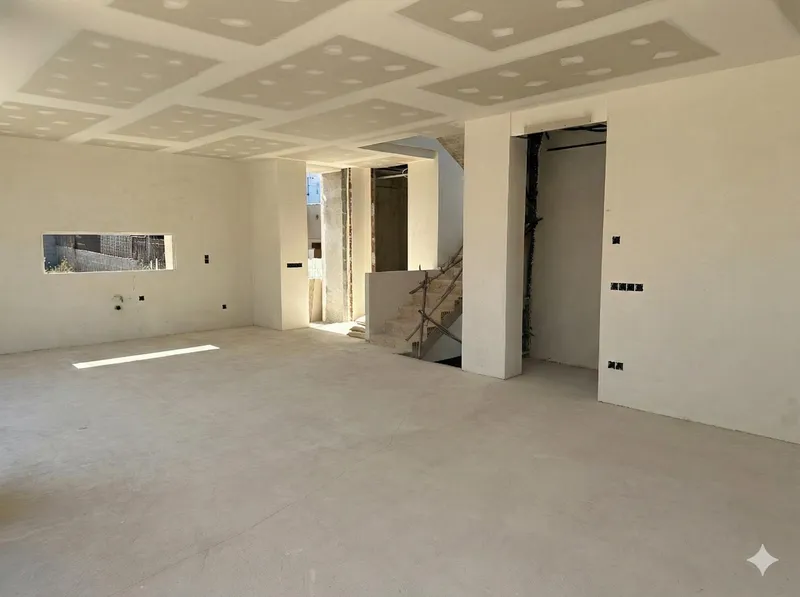 Luxury villa under construction with pool in Cala Figuera — photo 7