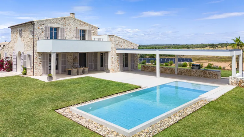 Great finca in Ses Salines with large pool, great garden, buy in… — photo 8